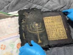 Bizans dönemine ait altın işlemeli dua kitabı ele geçirildi