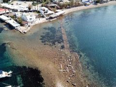 Bodrum’da deniz çekildi, tarihi kalıntı ortaya çıktı