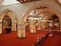 Depremde ağır hasar görmüştü. Kahramanmaraş’ın tarihi camisi yeniden ibadete açıldı