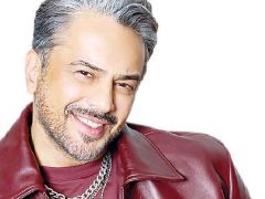 Emre Altuğ’dan yıllar sonra gelen itiraf: Bütün karımı batırdım