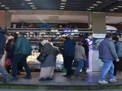 İğneada’dan geldi sürpriz yaptı. Tezgahta kuyruk oluştu