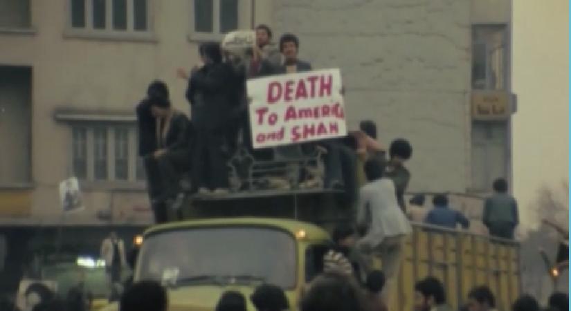 İran’da İslam devriminin taşları nasıl döşendi?