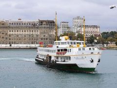 İstanbul’da bazı vapur seferleri iptal edildi