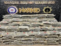 İstanbul’da dört TIR’da 527 kilo uyuşturucu ele geçirildi