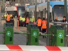 İstanbul’da iki tramvay çarpıştı. Yolcular tahliye edildi