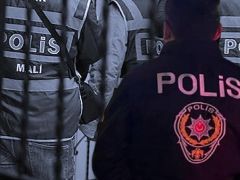 Kredi kartı aidatı tuzağı! 2 milyon lirasını dolandırdılar