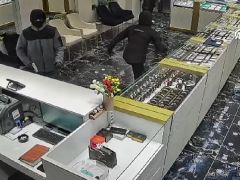 Kuyumcu soygunu: Silah da bilezikler de sahte çıktı