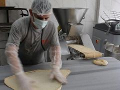 Ramazan pidesine rakip! Tadına bakan vazgeçemiyor: 150 liradan satılıyor