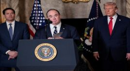 ABD Donanma Sekreteri Phelan da görevden ayrıldı