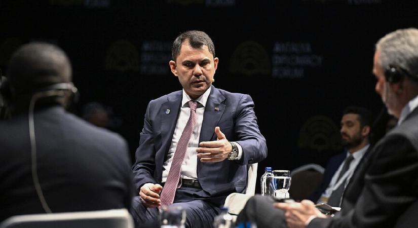 Bakan Kurum, BM İklim Değişikliği Çerçeve Mukavelesi İcra Sekreteri Stiell ile görüştü