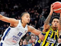 Dev maçta kazanan Fenerbahçe Beko! Anadolu Efes meskeninde kaybetti