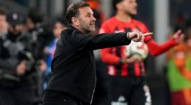 Galatasaray’da Okan Buruk’tan maç sonu sert hakem eleştirisi: ‘Kararları anlayamıyorum’