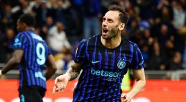 Hakan Çalhanoğlu’nun gösterisi Inter’i finale taşıdı!