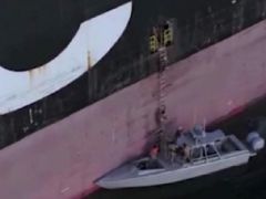 İran iki ticari gemiye el koydu. Baskın düzenlenen gemiler İran kıyılarına çekildi