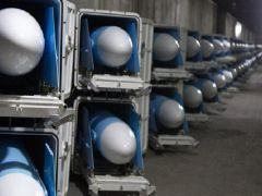 İran’dan füze ve İHA’larla gözdağı