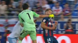 İspanya’da rakibine yumruk atan kaleciye rekor ceza!