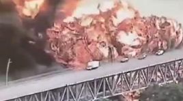 Köprüde facia: Patlama sonrası yangın çıktı