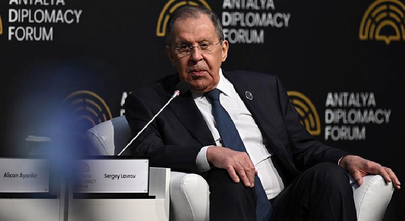 Lavrov Antalya’dan İstanbul’a işaret etti