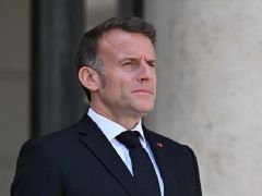 Macron’un Yunanistan ziyareti tenkitlerin odağında