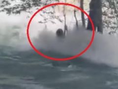 Mersin’de Berdan Çayı’na atlayan genç, suda kayboldu