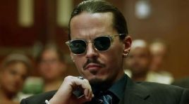 Ne aşklar yaşamıştı, hepsi tarihe geçti: Hayatının ‘altın çağında’ kalıcı bir bağlantı arıyor… Bu yaşta sevgili peşinde koşacağıma gitar çalarım, daha iyi!