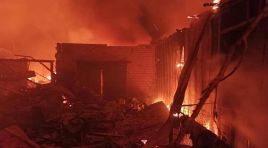 Rusya vurdu: 4 meyyit 30 yaralı