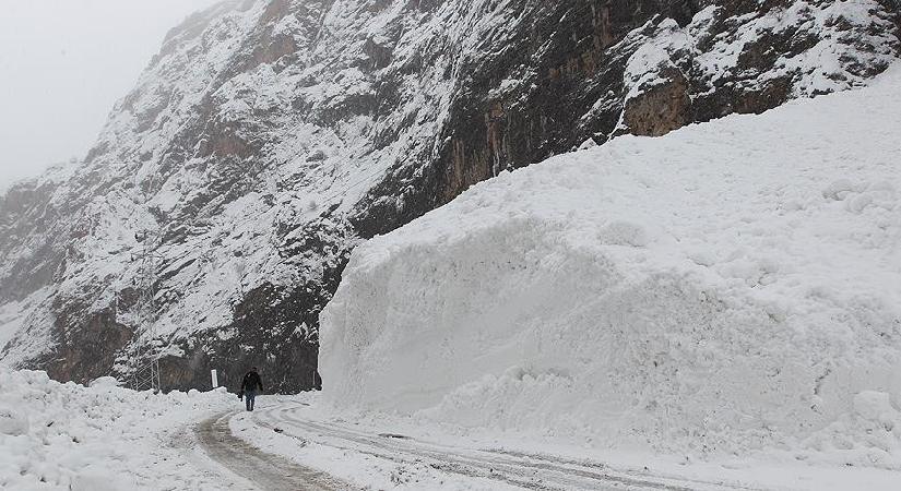 Rusya’da çığ felaketi: 6 meyyit