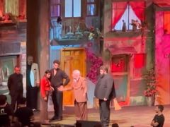 Seyirci ile tartışan Müjdat Gezen hastaneye kaldırıldı. Gırgıriye Müzikali iptal edildi