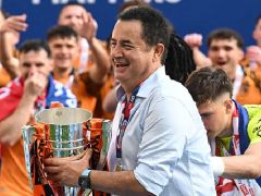Acun Ilıcalı Hull City’nin tarihi başarısı sonrası açıkladı: ‘Türkiye ile İngiltere ortasında siyah ile beyaz kadar fark var!’