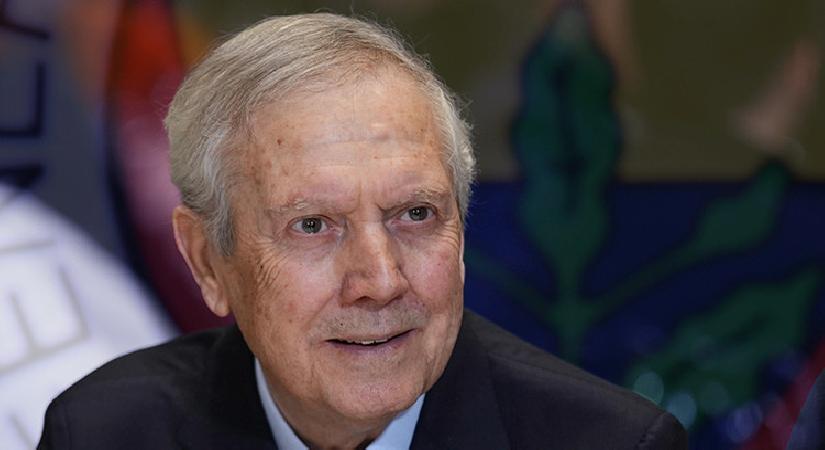 Aziz Yıldırım transferde 2 bombayı birden patlatıyor!