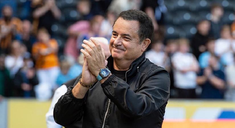 Hull City’nin sahibi Acun Ilıcalı Wembley’deki tarihi finali kıymetlendirdi: ‘7-8 duyguyu birebir anda yaşıyorum!’