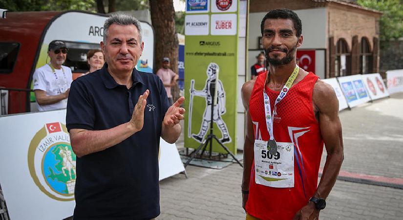 İzmir Valisi Elban: Efeler Yolu Ultra Trail, kadim tarihimiz ile tabiat sporlarını bir ortaya getiriyor