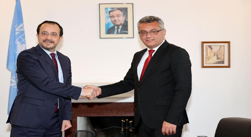 KKTC Cumhurbaşkanı Erhürman, GKRY lideri Hristodulidis ile bir ortaya geldi