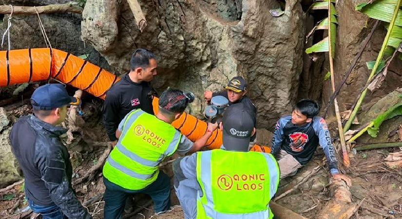 Laos’ta altın bulma umuduyla bir mağaraya giren define avcıları mahsur kaldı