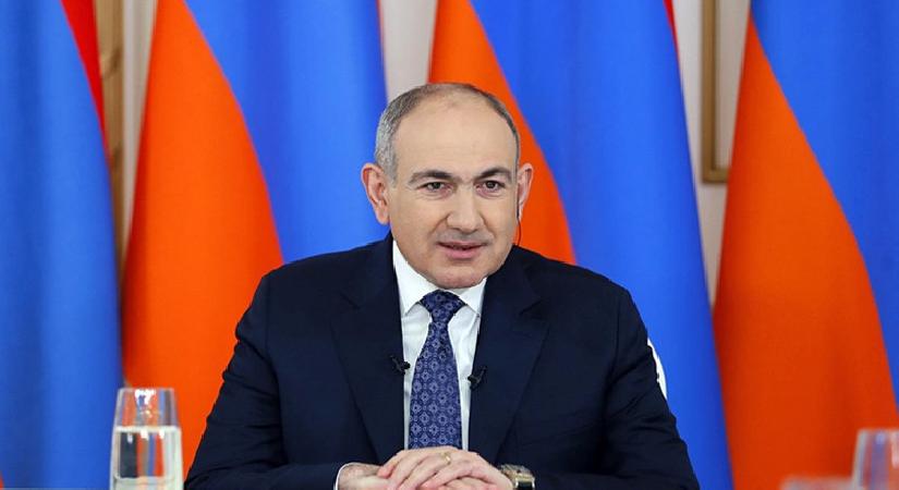 Paşinyan’dan Türkiye’ye Ahılkelek-Kars demir yolu teşekkürü