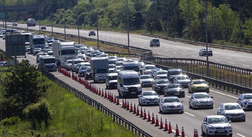TEM Otoyolu’nda yol çalışması başlıyor. İstanbul tarafı trafiğe kapatılacak