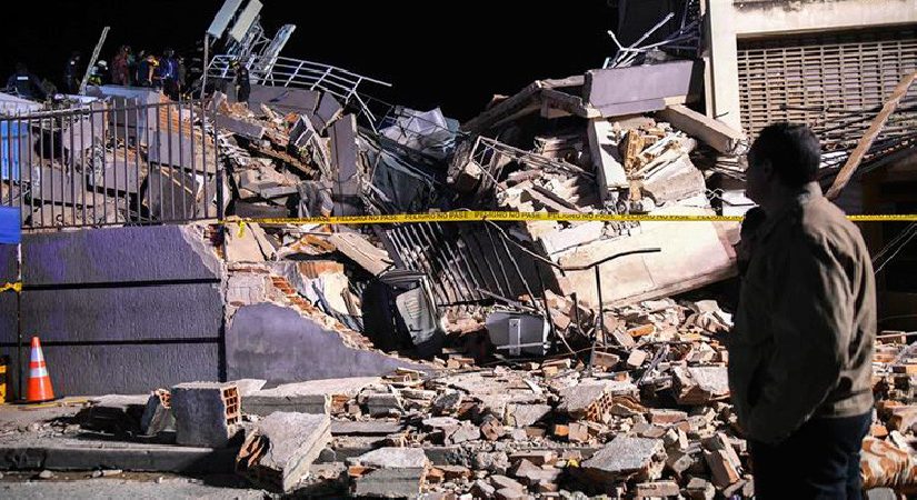 24 saatte 4 büyük zelzele: Dünya beşik üzere sallandı