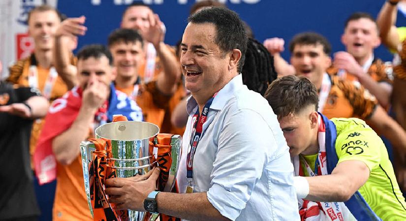 Acun Ilıcalı birinci sefer açıkladı: Neden Hull City’yi neden aldı? ”Fenerbahçe yüzünden az kalsın küme düşüyorduk!’