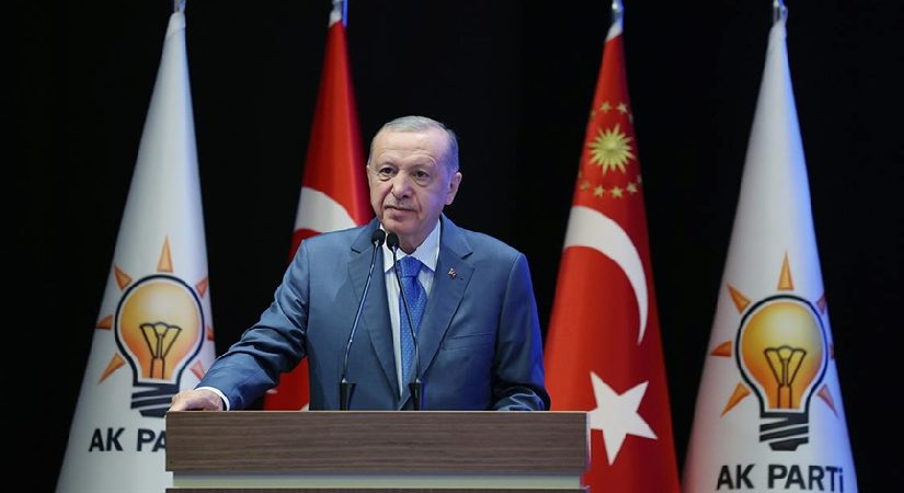 AK Parti yarın kampa giriyor
