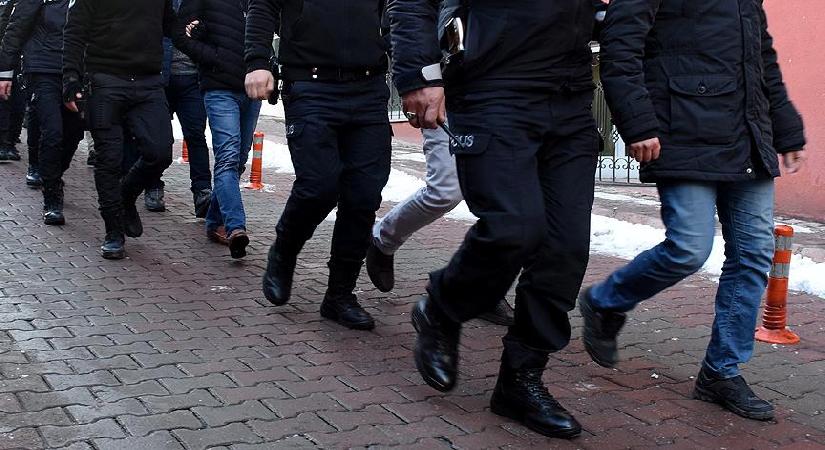Antalya’da hata örgütü operasyonu: 63 kuşkulu gözaltına alındı