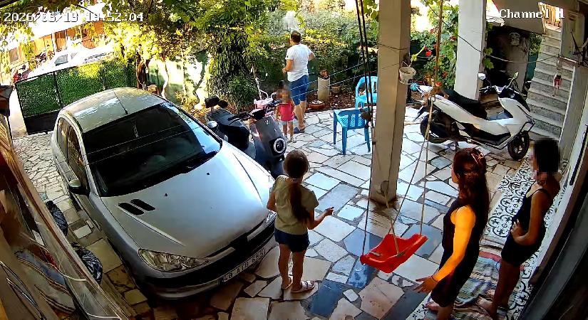 “Bahçe kapısı ses çıkarıyor” cinayeti. Kamera imajları ortaya çıktı
