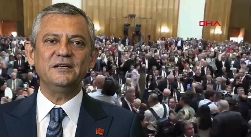 CHP’de tartışmaların ortasında küme toplantısı