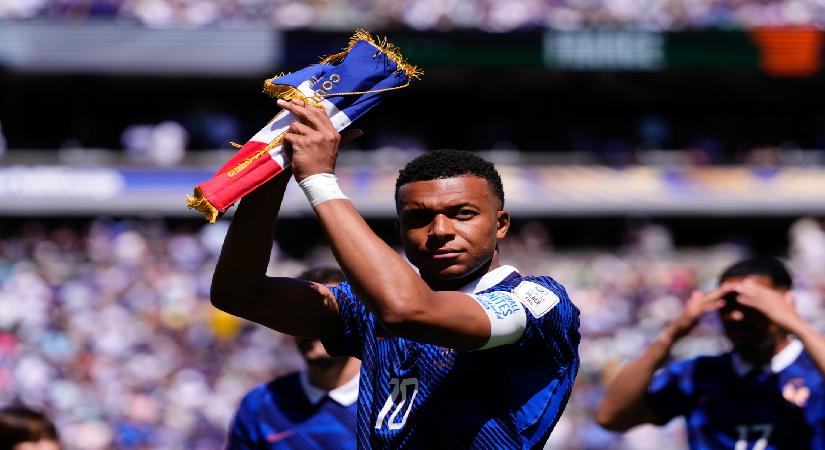 Fransa, Senegal’i 3-1 mağlup etti. Mbappe rekoru ele geçirdi