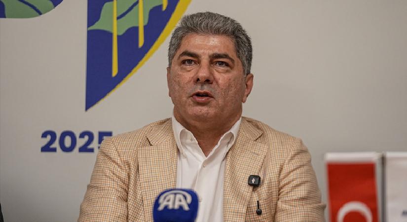 Hakan Safi’den Luis Suarez için yeni açıklama: ‘Transferler devam edecek’