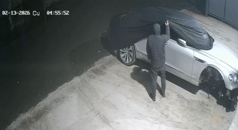 Maslak’ta 400 bin liralık hırsızlık: 40 milyonluk otomobilin altın logosunu çaldı