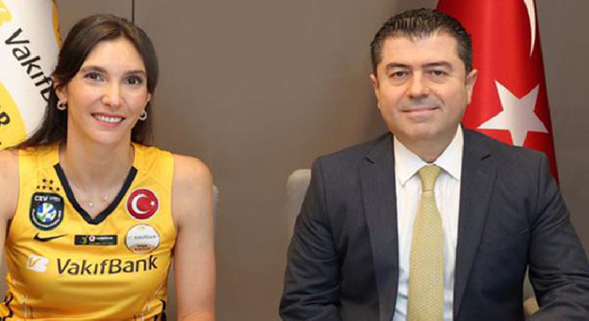 Naz Aydemir Akyol, tekrar VakıfBank’ta