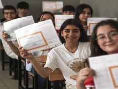 Okulların kapanış tarihi 2026: Karneler ne vakit, saat kaçta alınacak?