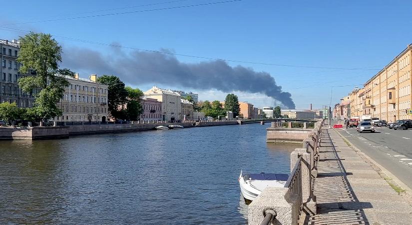 “Rusya’nın Davos”u sirenlerle açıldı. Ukrayna’dan St. Petersburg’a akın