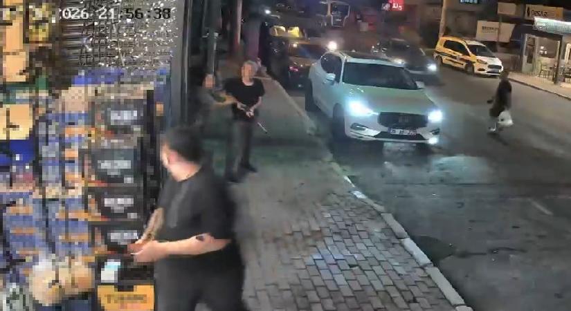 ‘Şikayet’ palavrası değerliye patladı: İzmir’de mahalle ortasında silahlı tansiyon