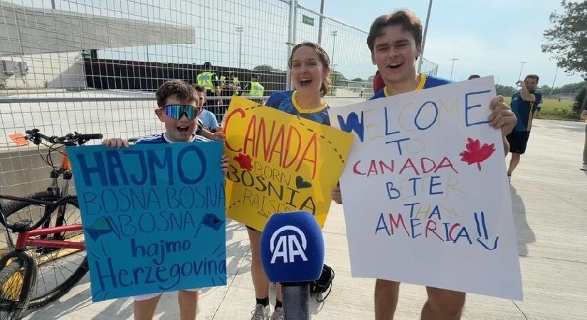 Toronto’ya Dünya Kupası atmosferi Bosna Hersek taraftarlarıyla geldi